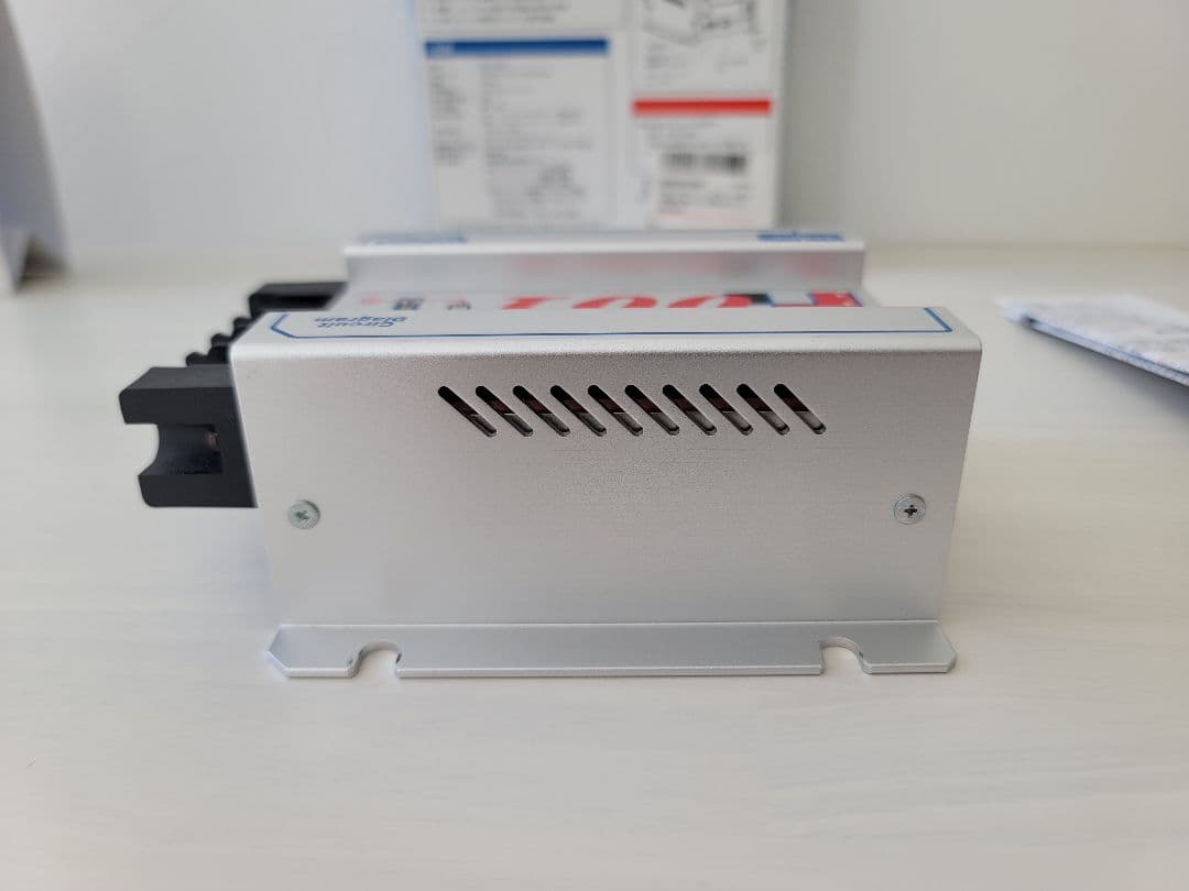 【サブバッテリーチャージャー】New-Era SBC-001B