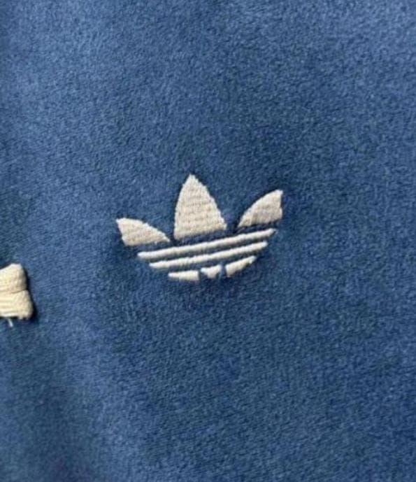 新品 Adidas 巳年チャイナトラックジャケットネイビー Mサイズ