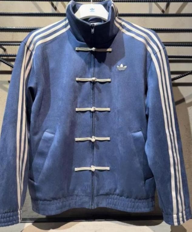 新品 Adidas 巳年チャイナトラックジャケットネイビー Mサイズ