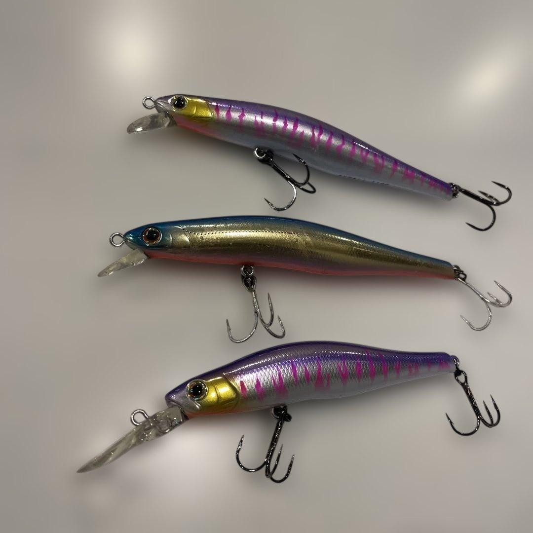 サクラマスミノー21個セットです。 おまけで針付けます。
