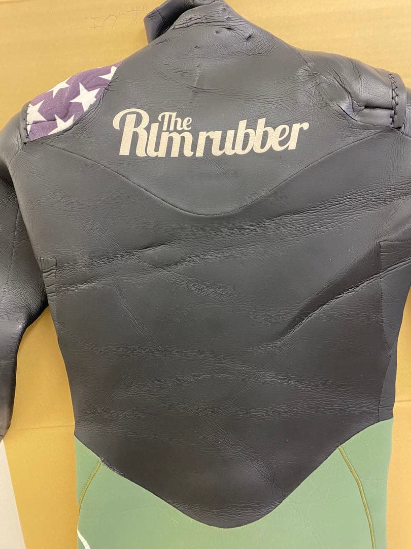 the rlm rubber セミドライウェットスーツ
