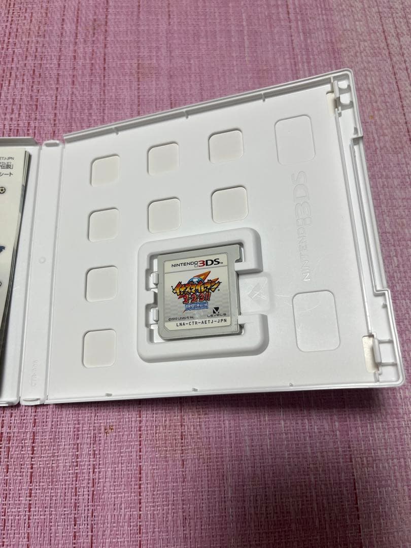 【諸事情により3/6までの出品】3dsソフト　円堂守伝説　（おまけ付き）