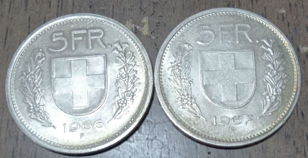 S*）様 スイス 5フラン　銀貨 1966年 1967年 2枚セット sv835