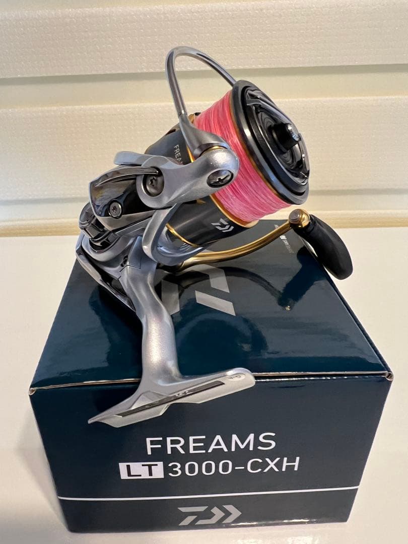 ゆう　Daiwa FREAMS LT 3000-CXH