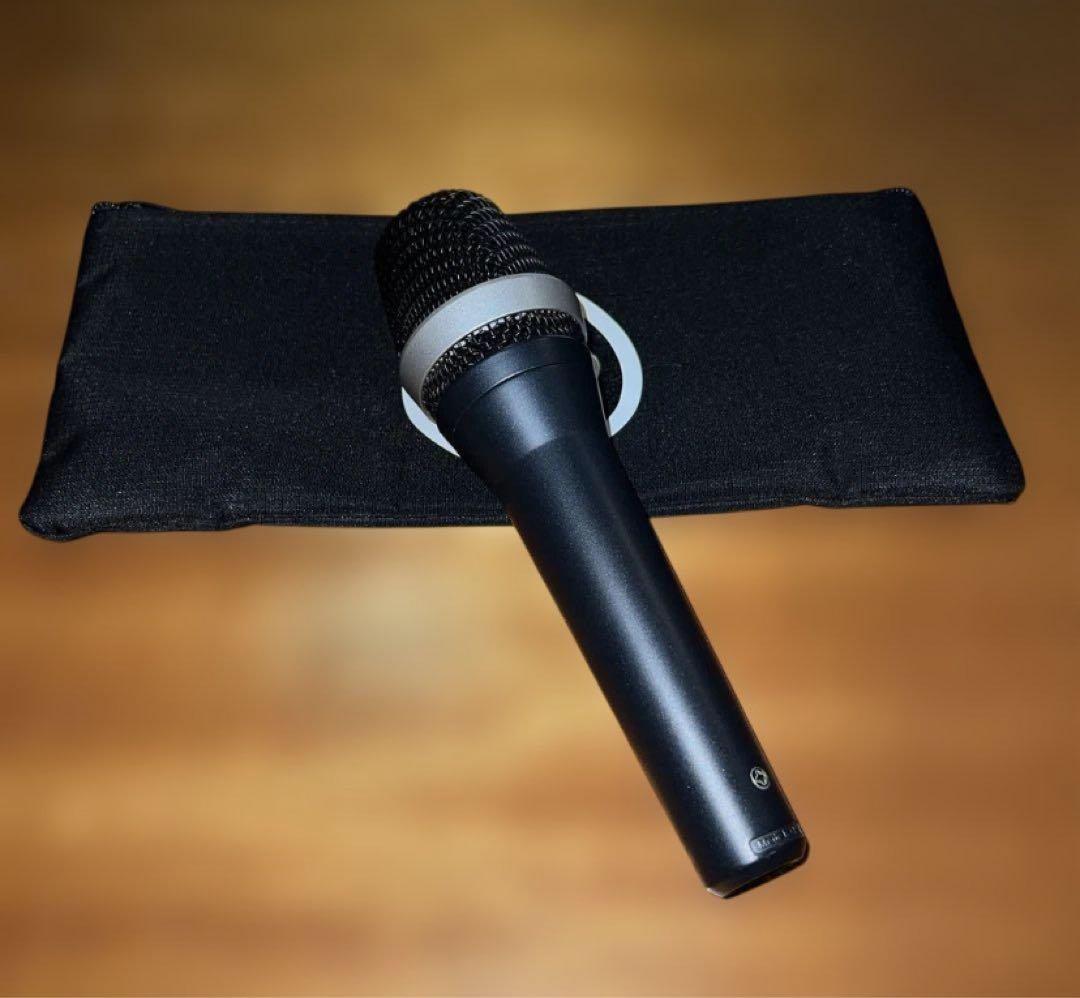 AKG ( アーカーゲー ) D5ヴォーカルマイク