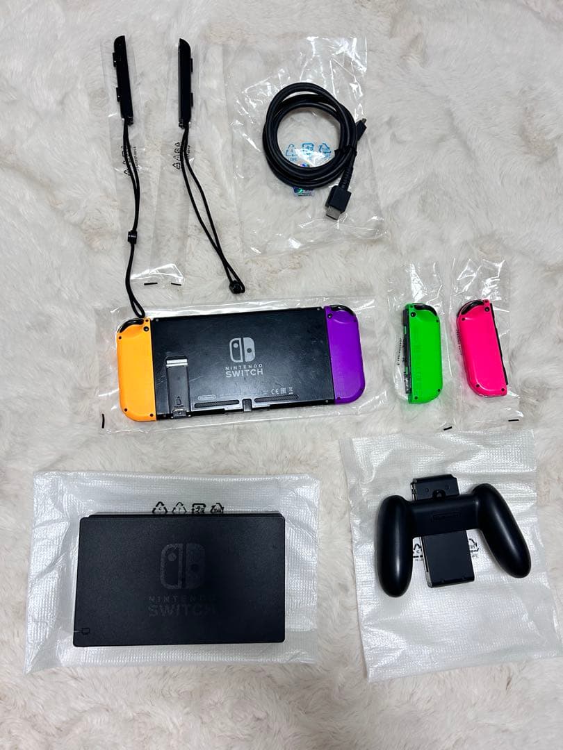 Nintendo Switch 本体 緑，ピンク，黄色（オレンジ），紫