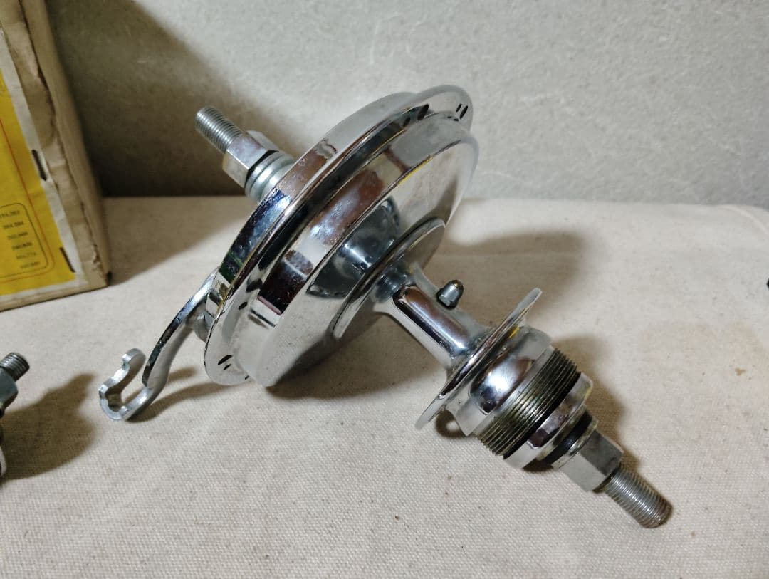 稀少 新品 ハブブレーキセット 前後グリスニップル付き 1958年製 軽快車用