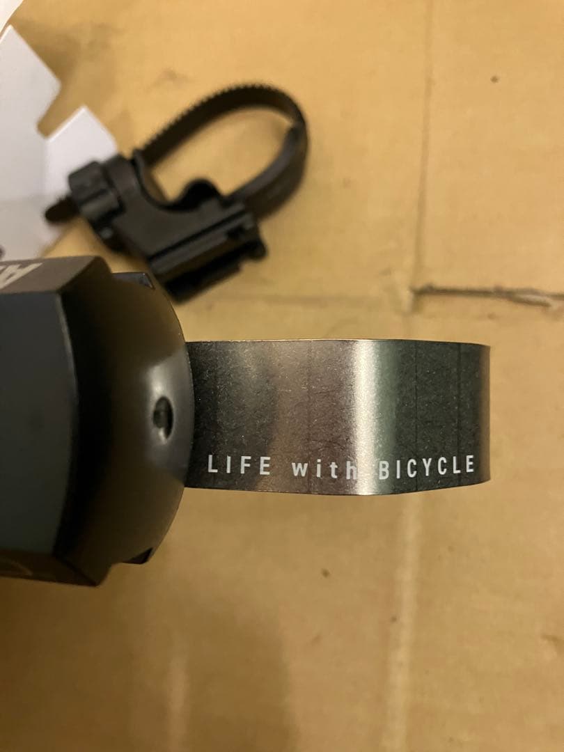 ブロンプトン用ステー付きライト　AMPP500 cateye