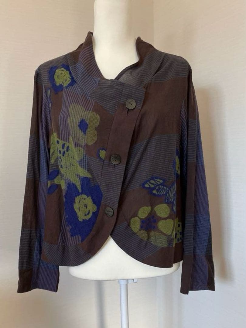 センソユニコ慈雨の花柄ショートジャケット