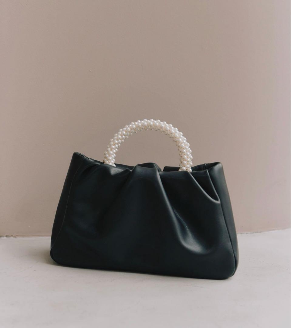 【極美品】kaene カエン　パーティバッグ　結婚式バッグ　お呼ばれ　ブラック