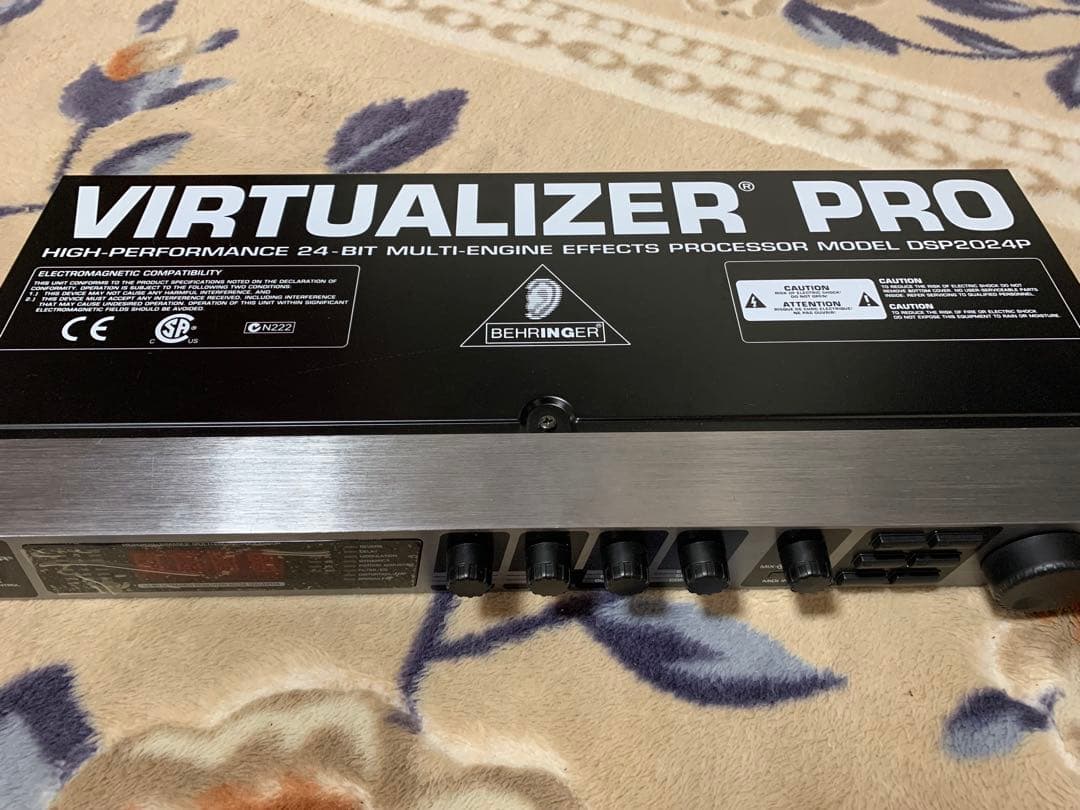 BEHRINGER MX 2004A アナログミキサープロセッサーのセット