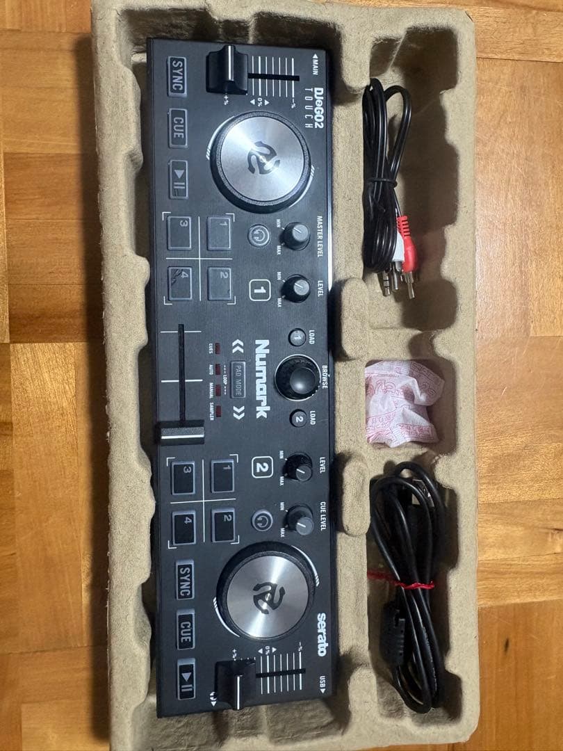Numark DJ2GO2 DJコントローラー