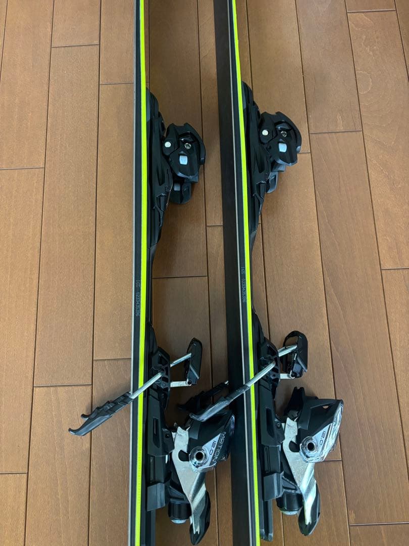 【ジャンク品】Volkl RACETIGER SC（165cm）