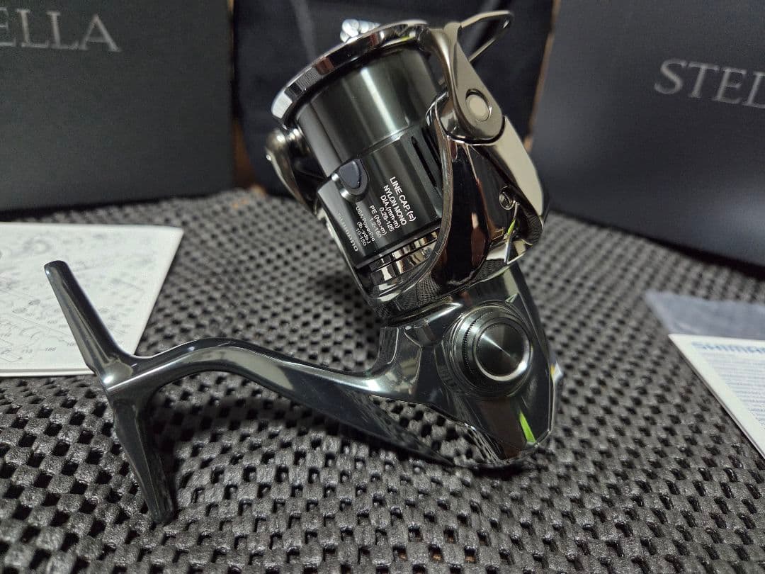 22ステラ3000MHG STELLA　シマノ　SHIMANO