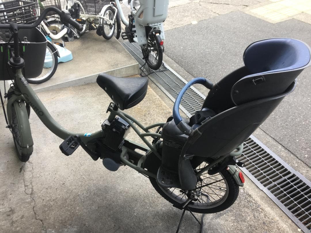 地域限定送料無料　ギュットクルームR　2021年　子供乗せ　緑　神戸　電動自転車