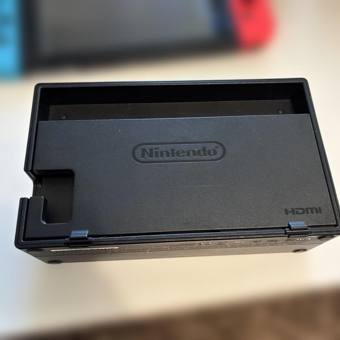 ニンテンドースイッチ　旧型　本体　コントローラー　スタンド3点セット