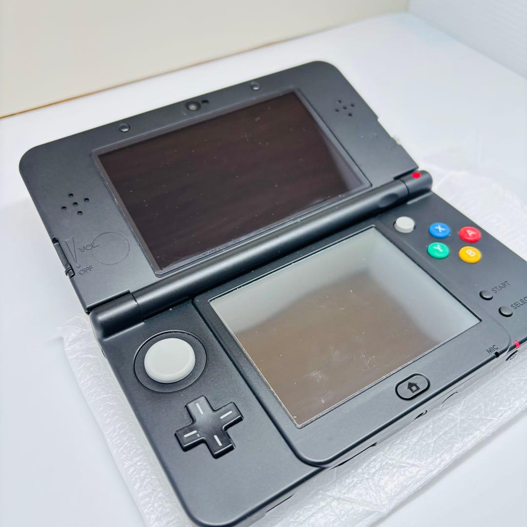 2442【極美品】New ニンテンドー 3DS きせかえプレート ブラック