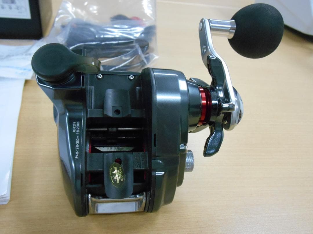 DAIWA SEABORG 200J-L 電動リール 52.5 K 130h