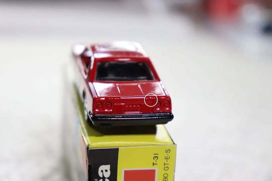 トミカ　ファンクラブ　黒箱　入会特典　スカイライン　2000ターボ　日本製
