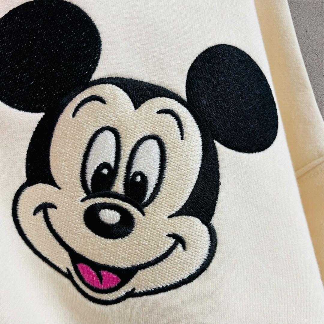 新品タグ付き 韓国ディズニー ミッキーミニー刺繍パーカースウェット パルパルーザ