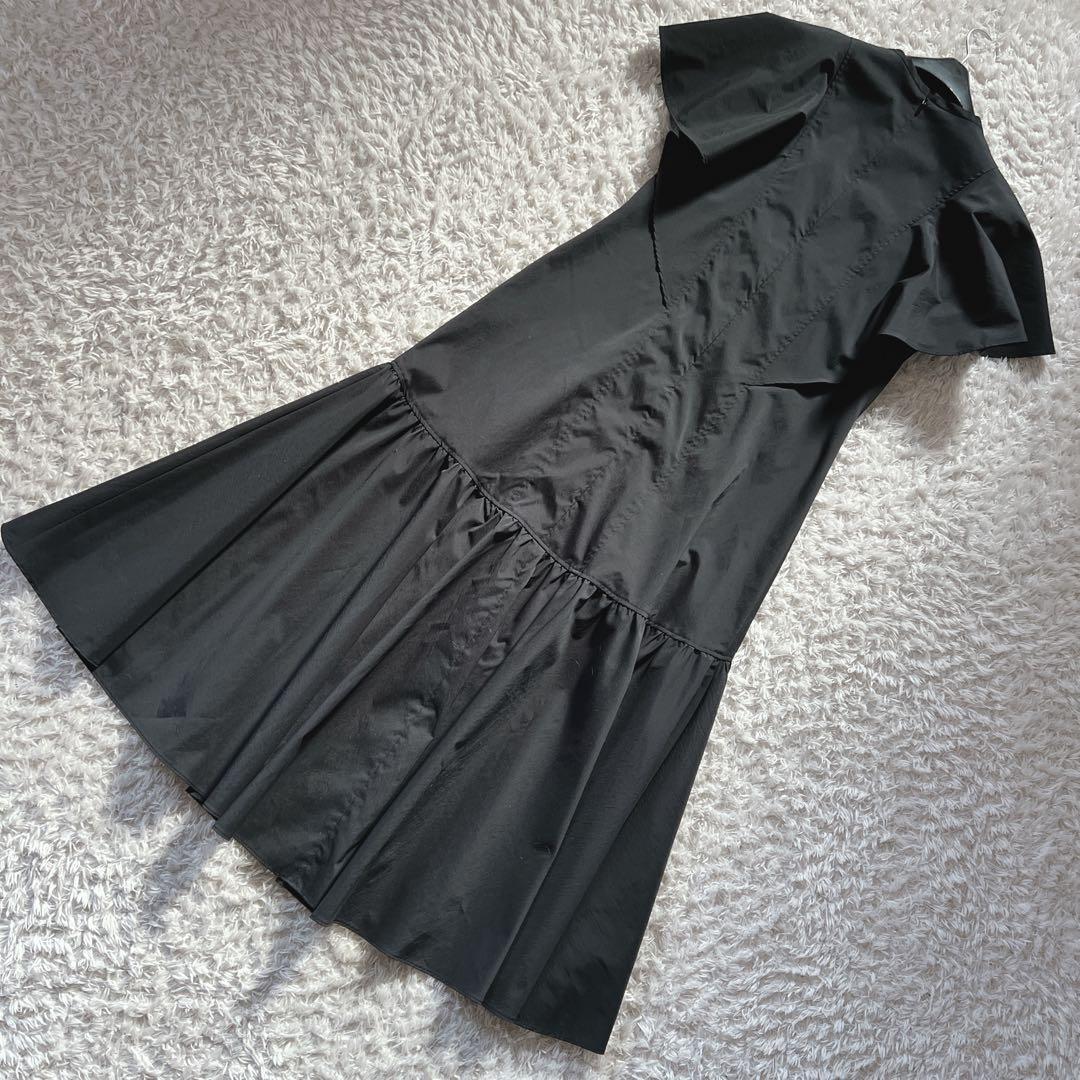 【ASTRAET 】UNITED ARROWS マキシワンピース ブラック　薄手