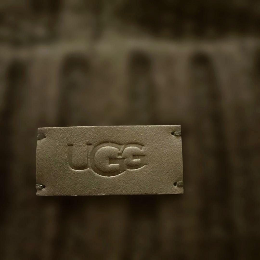 お値下げ　新品　UGG ニット帽　未着用品