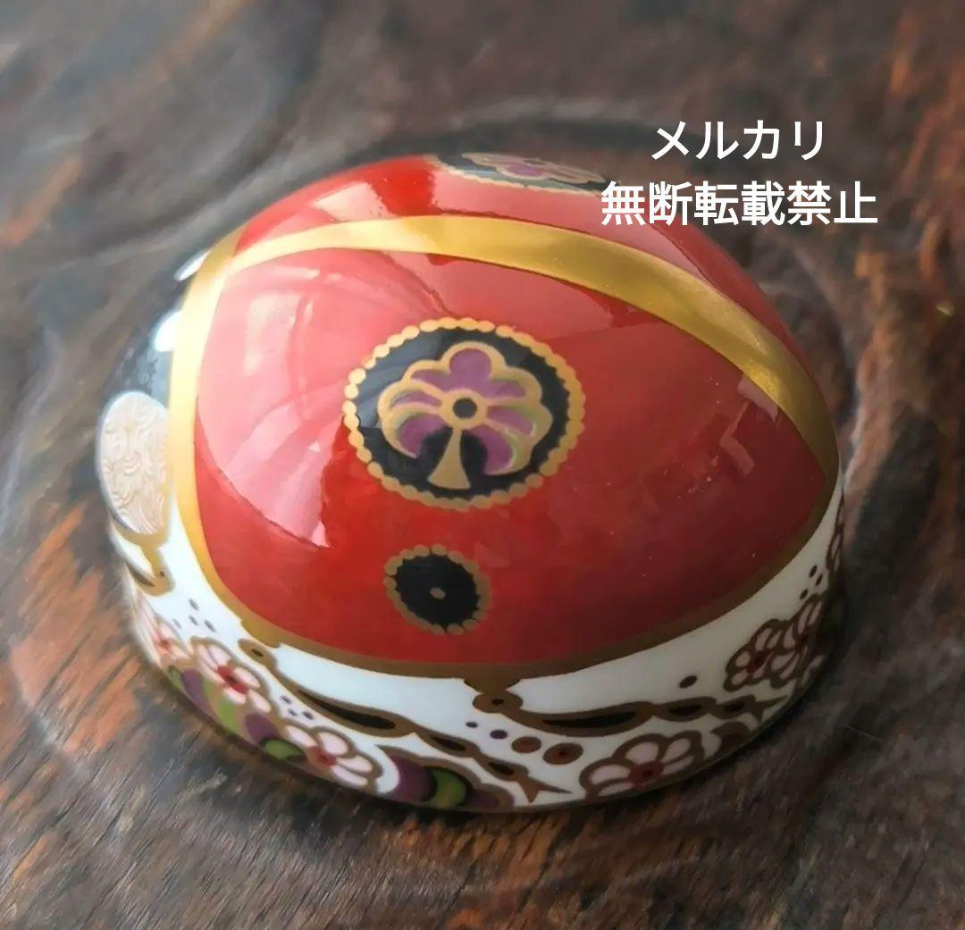 ロイヤルクラウンダービー 置物 フィギュリン てんとう虫 ペーパーウエイト 陶器