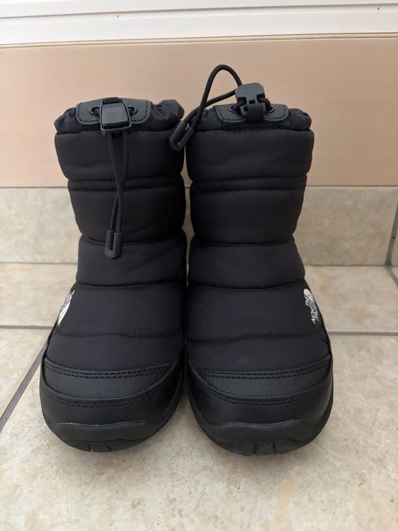 THE NORTH FACE 子ども用スノーブーツ 黒