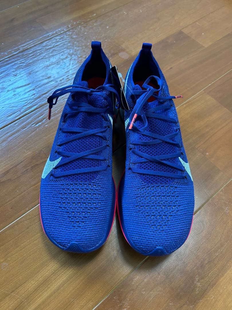 スパイク・シューズ NIKE vaporfly 4% flyknit 27.5 US9.5