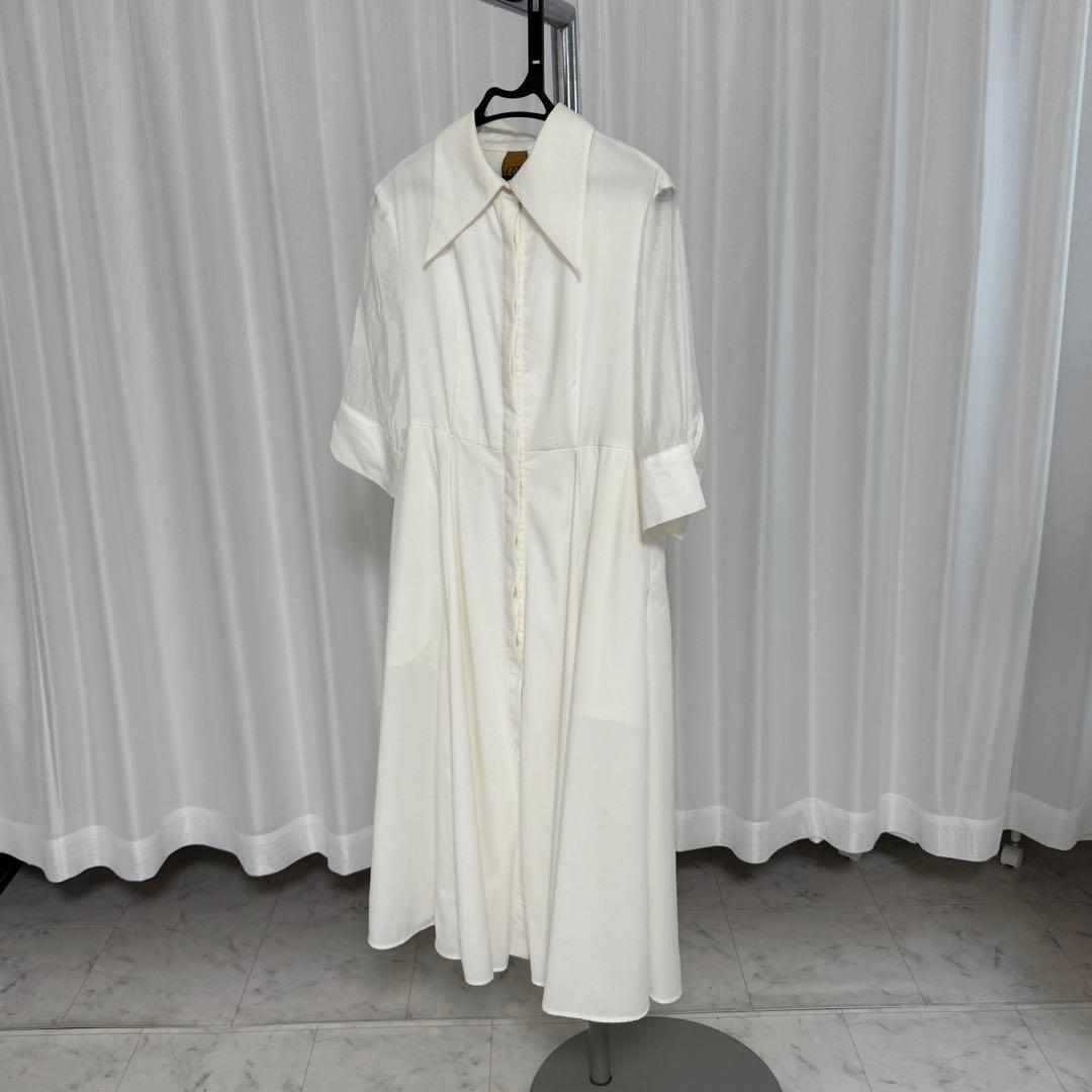 tnewties ヘアスプレーをかけすぎた　フレア　ワンピース　レトロ