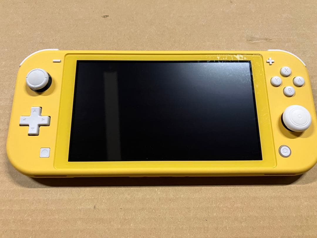 Nintendo Switch Lite yellow ニンテンドー