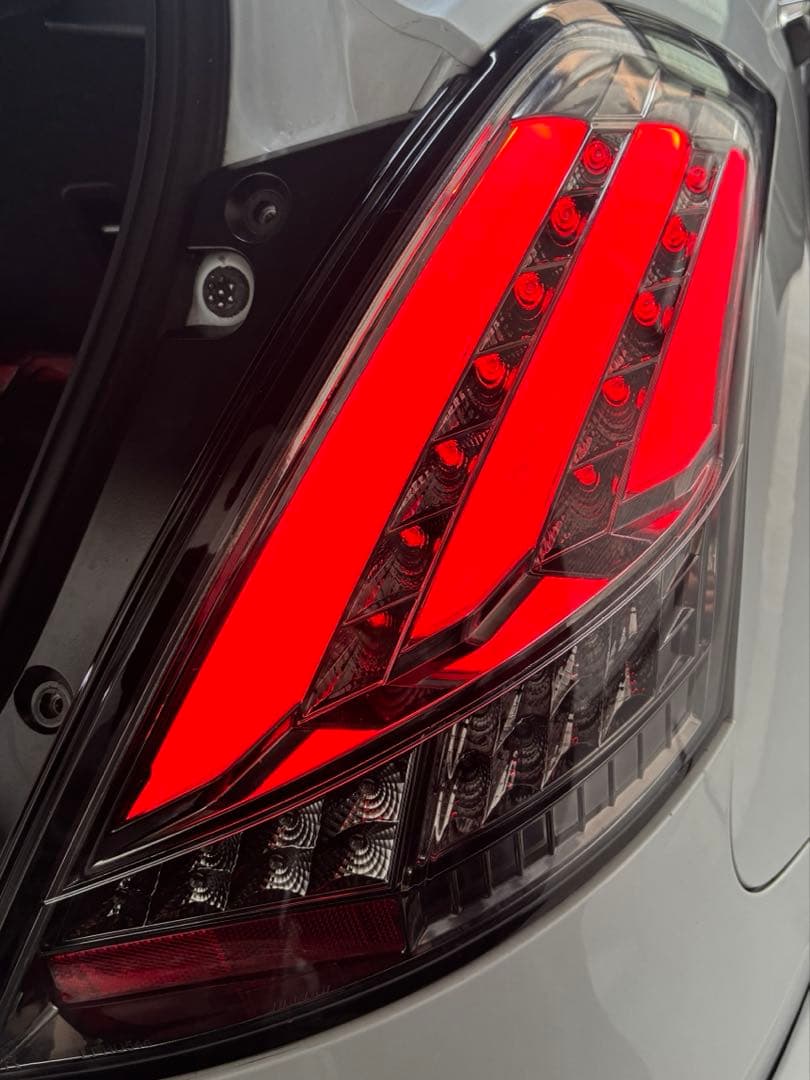 78ワークス ZC32S 流れるウインカー LEDテールライト 変換ハーネス付き