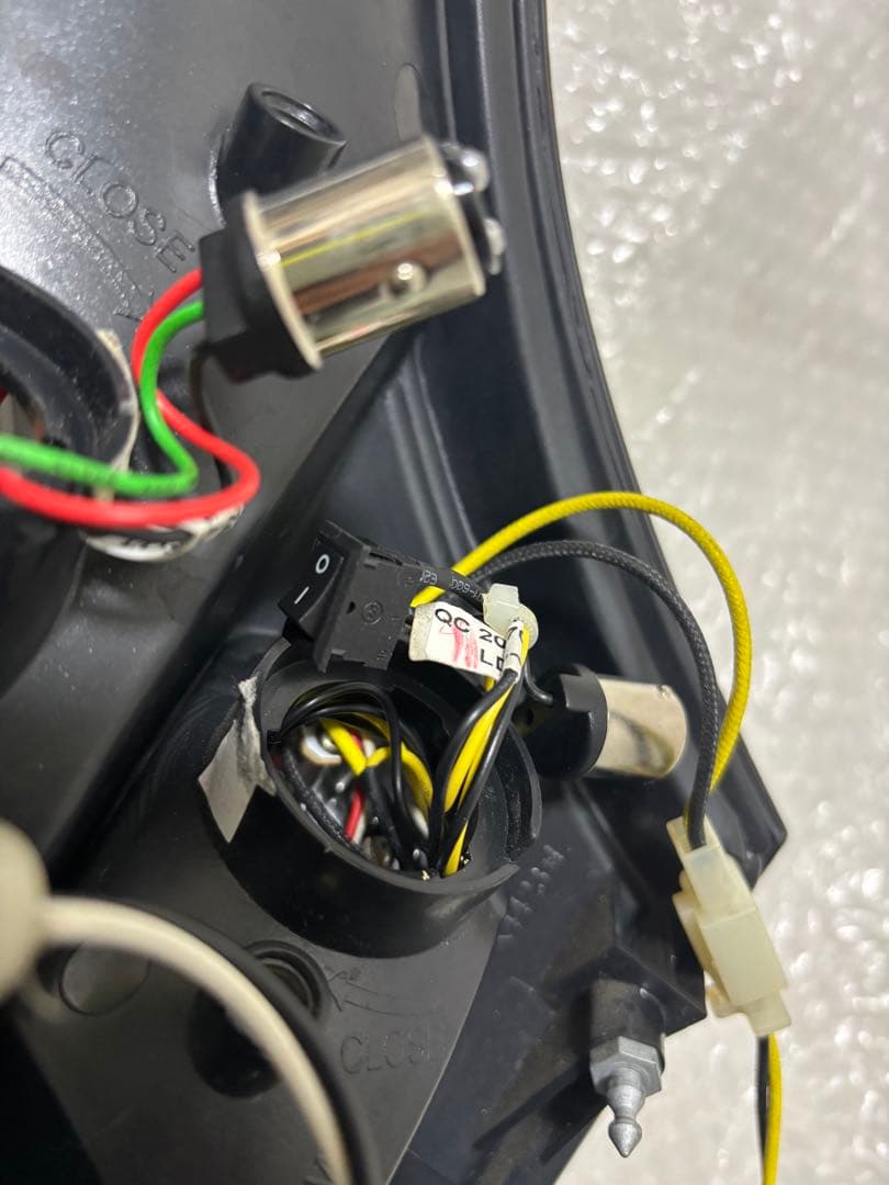 78ワークス ZC32S 流れるウインカー LEDテールライト 変換ハーネス付き