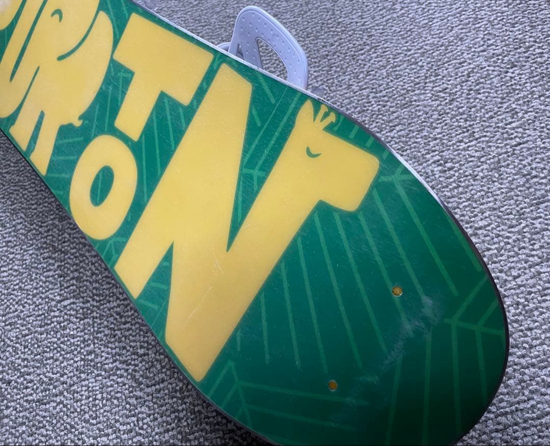 キッズ用スノーボード板&ビンディングセット (Burton)