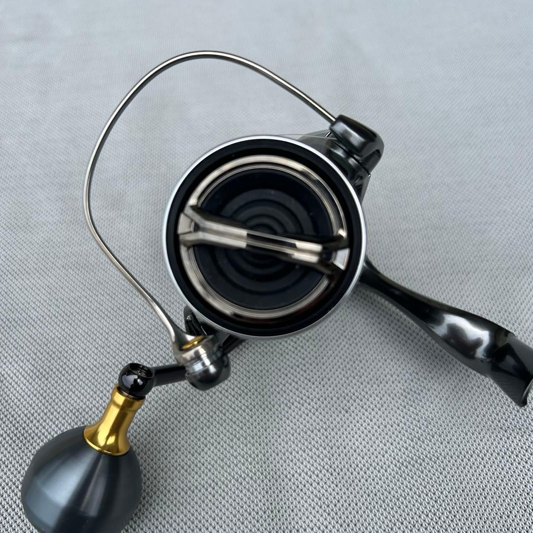 リール SHIMANO TWIN POWER C3000XC