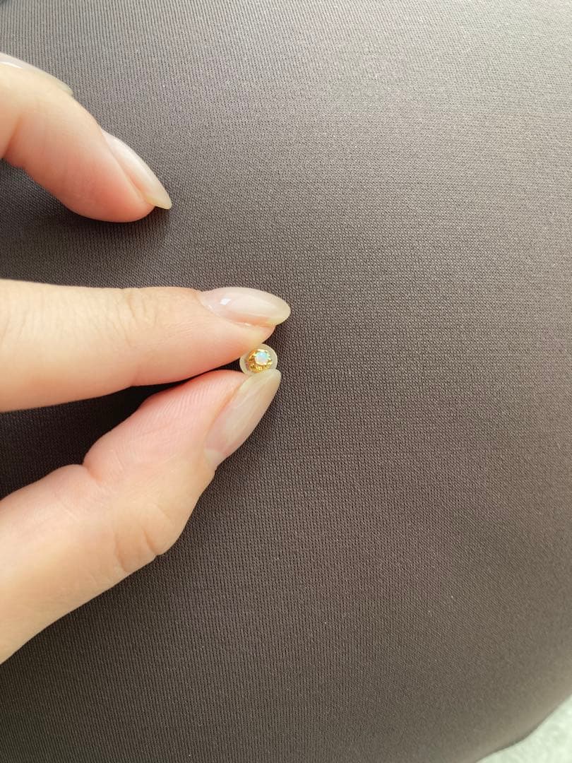 e.m. リトルエンブレム ピアス　18k
