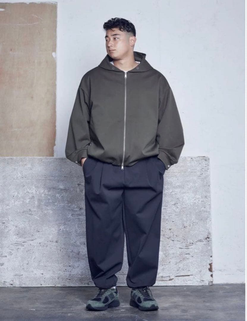 値下げ中HEAVY PONTE ZIP HOODIE carorie