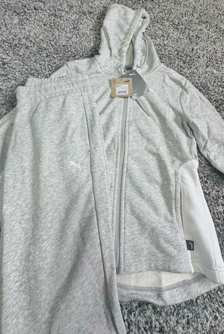 PUMA ウェメンズ CLASSIC フーテッドスウェットジャージ上下セット