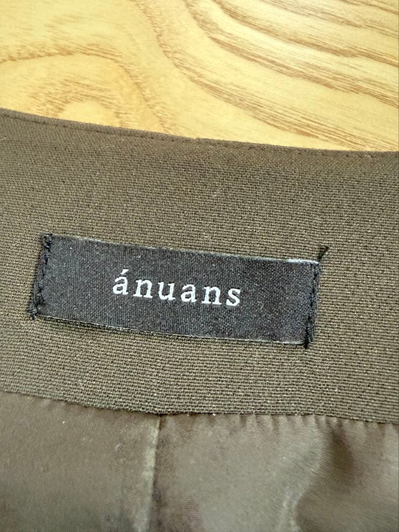 anuans　ダブルクロスコンパクトジレ　ブラウン
