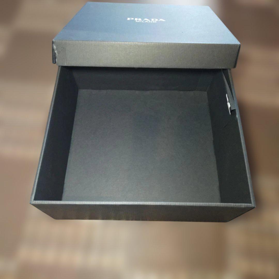 PRADA LOUIS VUITTON ギフトボックス 5箱 2袋