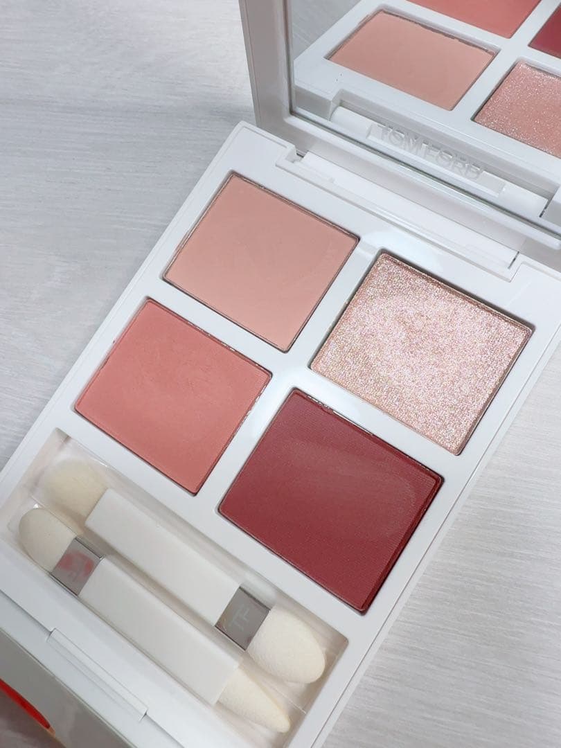 TOMFORD 01SN シャレーミンク ソレイユ　アイカラー　クォード