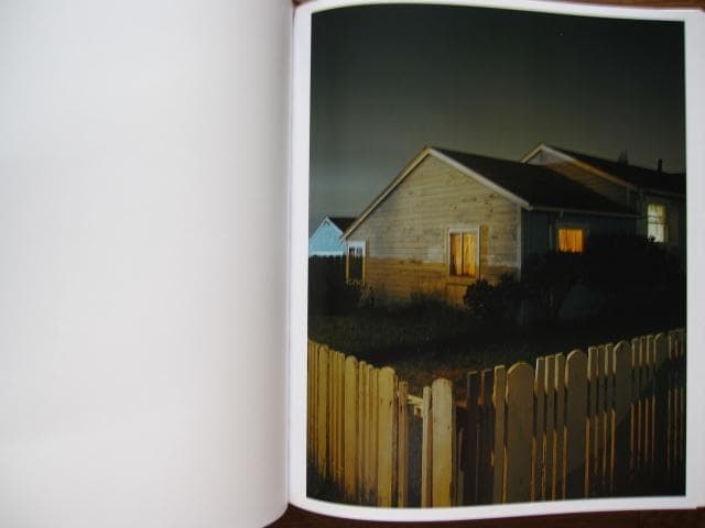 Todd Hido: Intimate Distance　トッド・ハイド