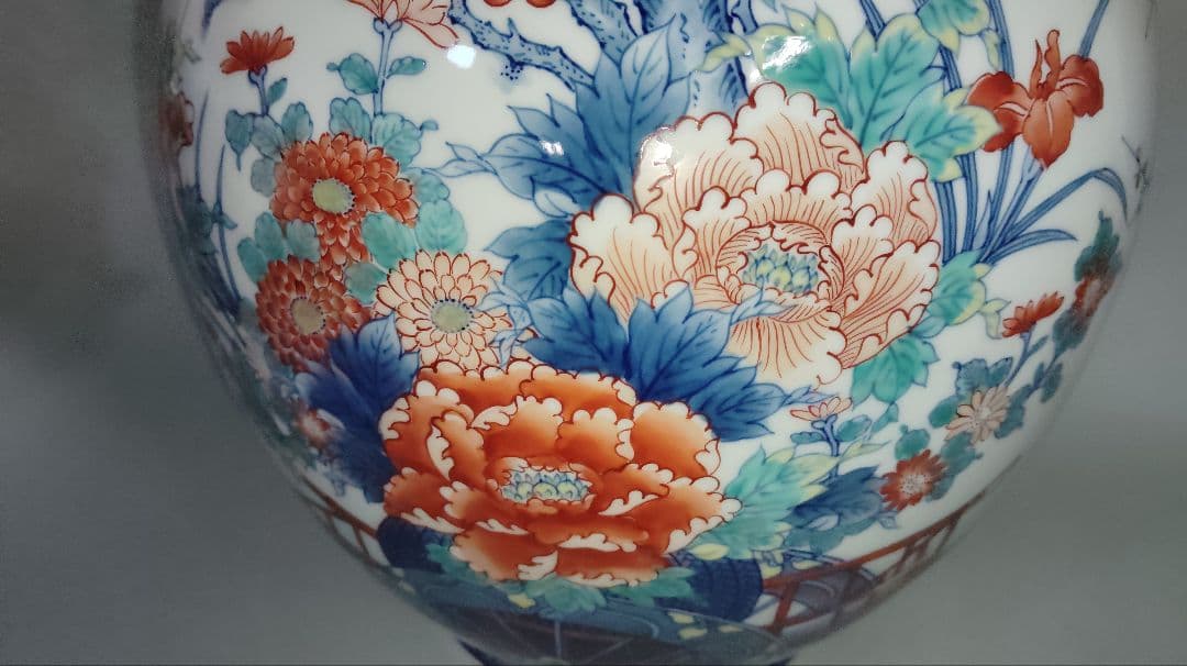 有田焼・伊万里焼・手書き御所車花絵花瓶