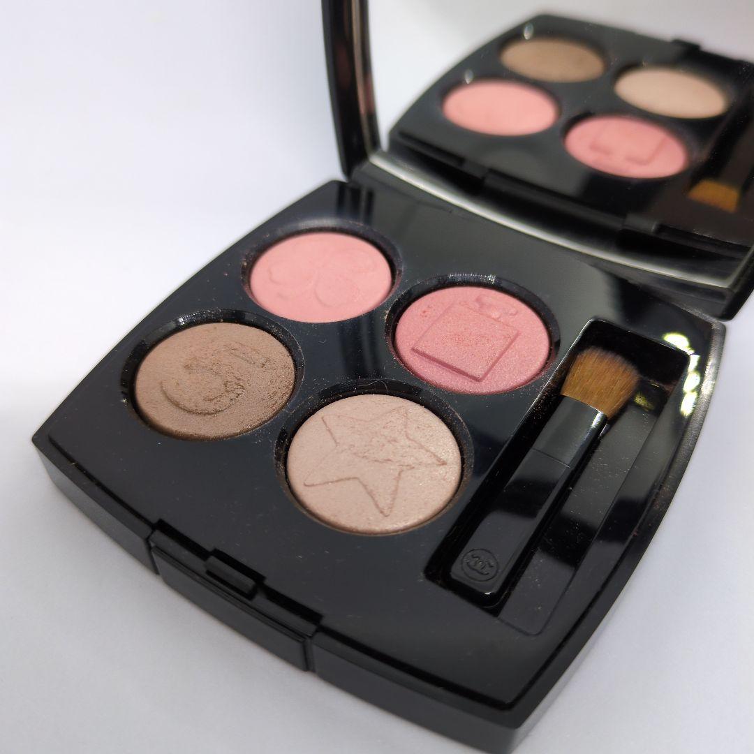 CHANEL レキャトルオンブル　ブトン209ブトンマドモアゼル　アイシャドウ