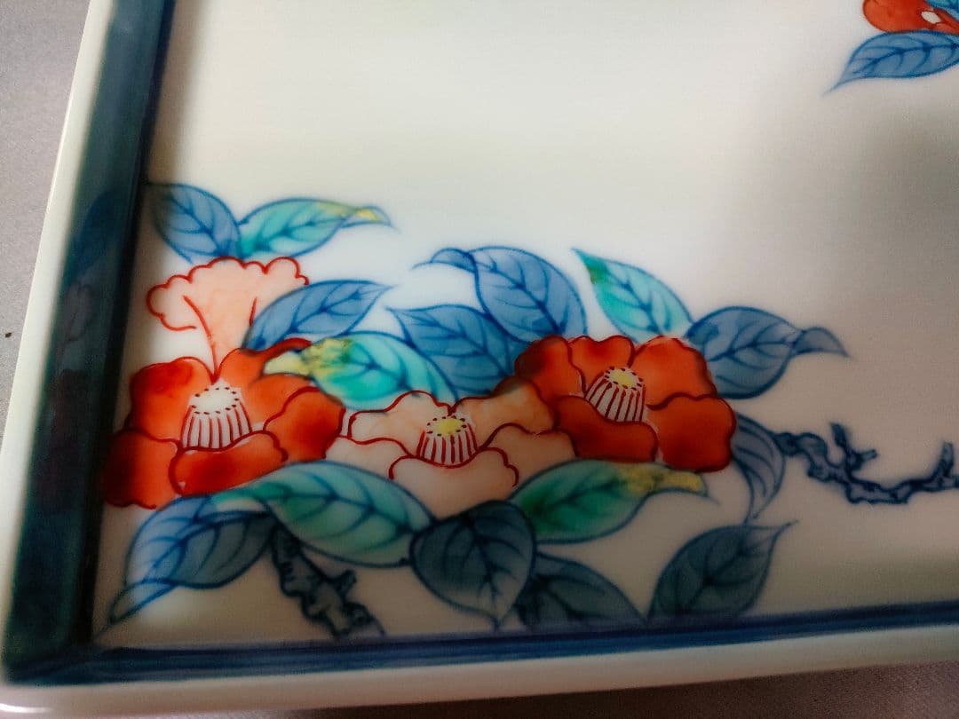 色鍋島 玉真作　椿柄 手描き染付 角皿5枚
