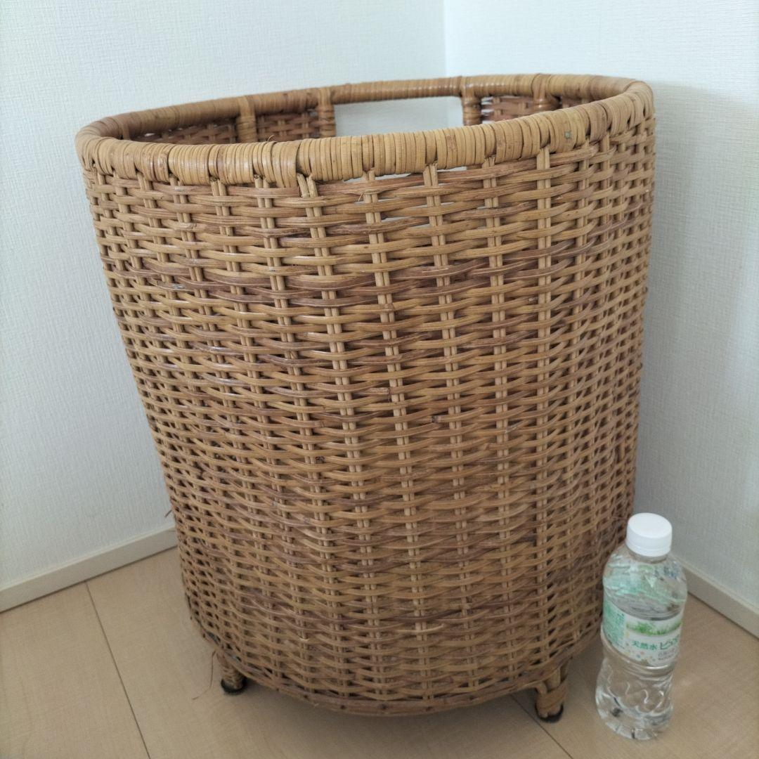 バスケット　丸　ラウンド　大きめ　レトロ　籐　ラタン