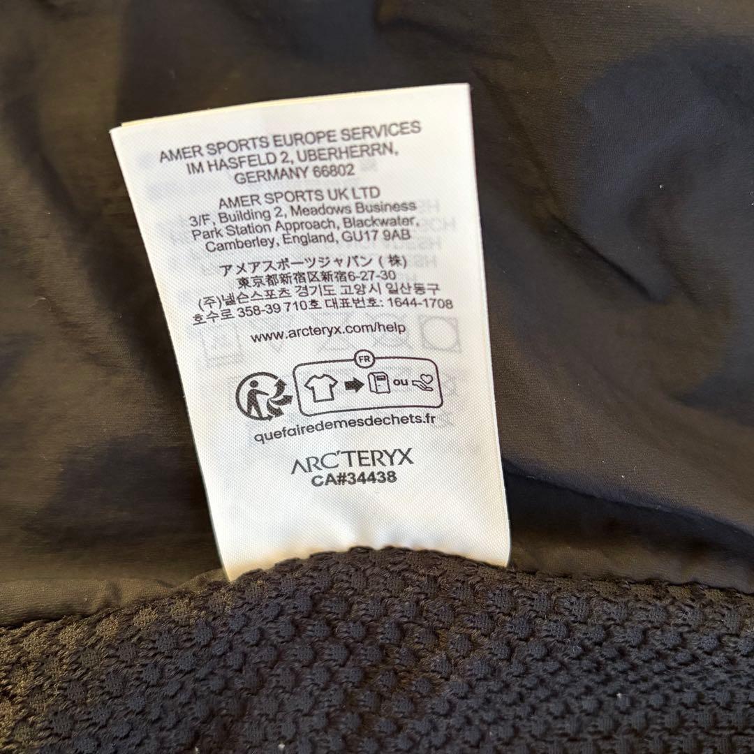 【未使用級✨】ARC’TERYX Atom Vest 現行完売 黒　M 刺繍ロゴ