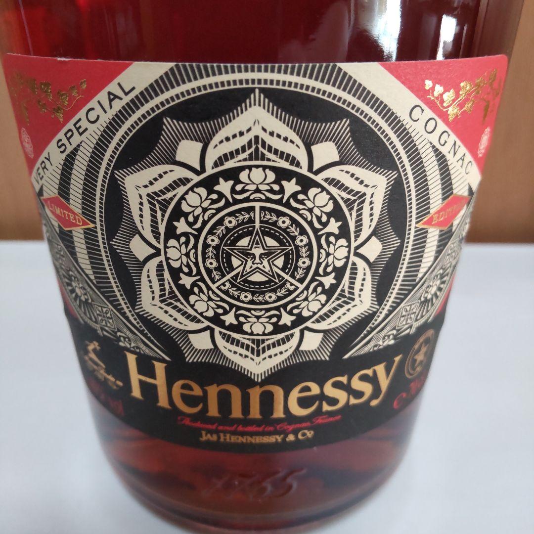 限定 ヘネシーV.S リミテッドエディション by SHEPARD FAIREY