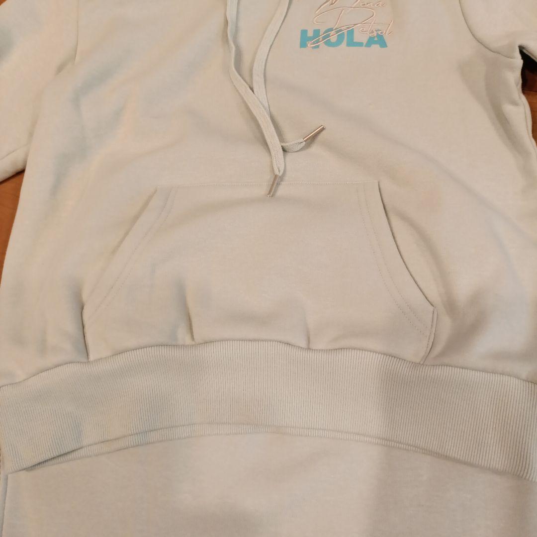 HOLA フード付きライトブルートレーナー＆スカートセット