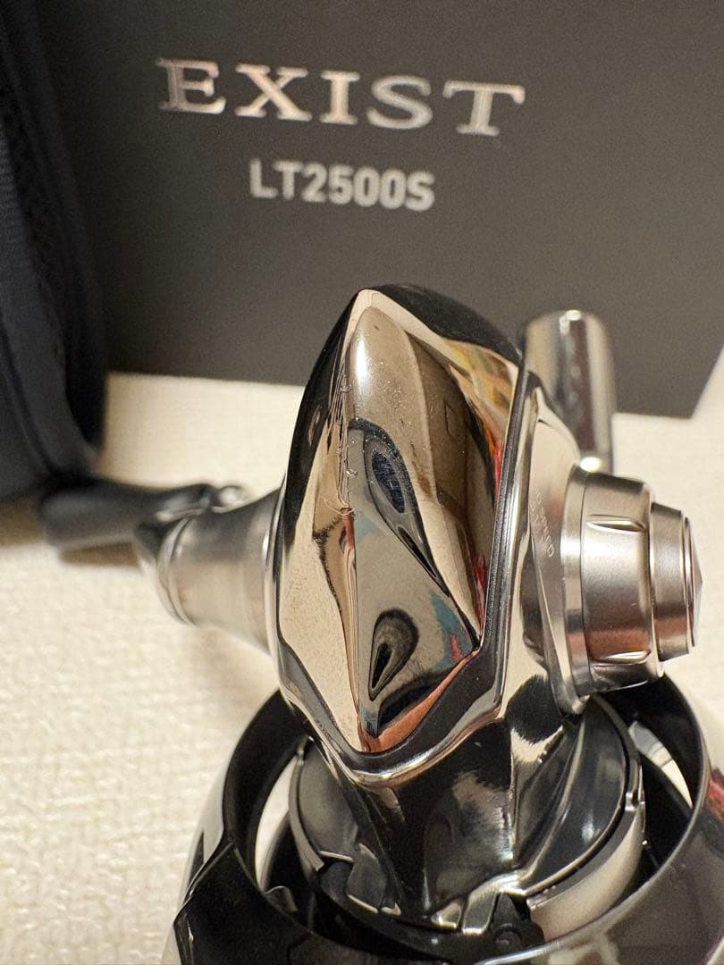 22EXIST LT2500S スピニングリール